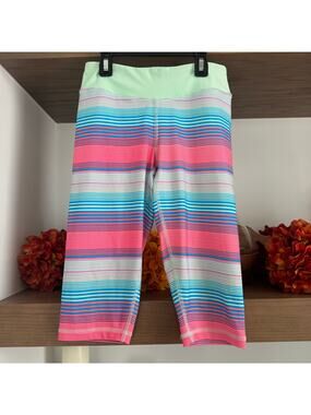 90 Degrees by Reflex Striped Crops
